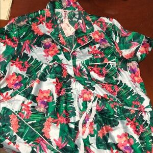Victoria Secrets short set PJ’s tropical print